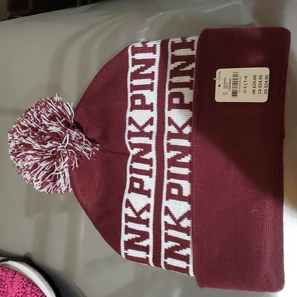 Vs pink hat